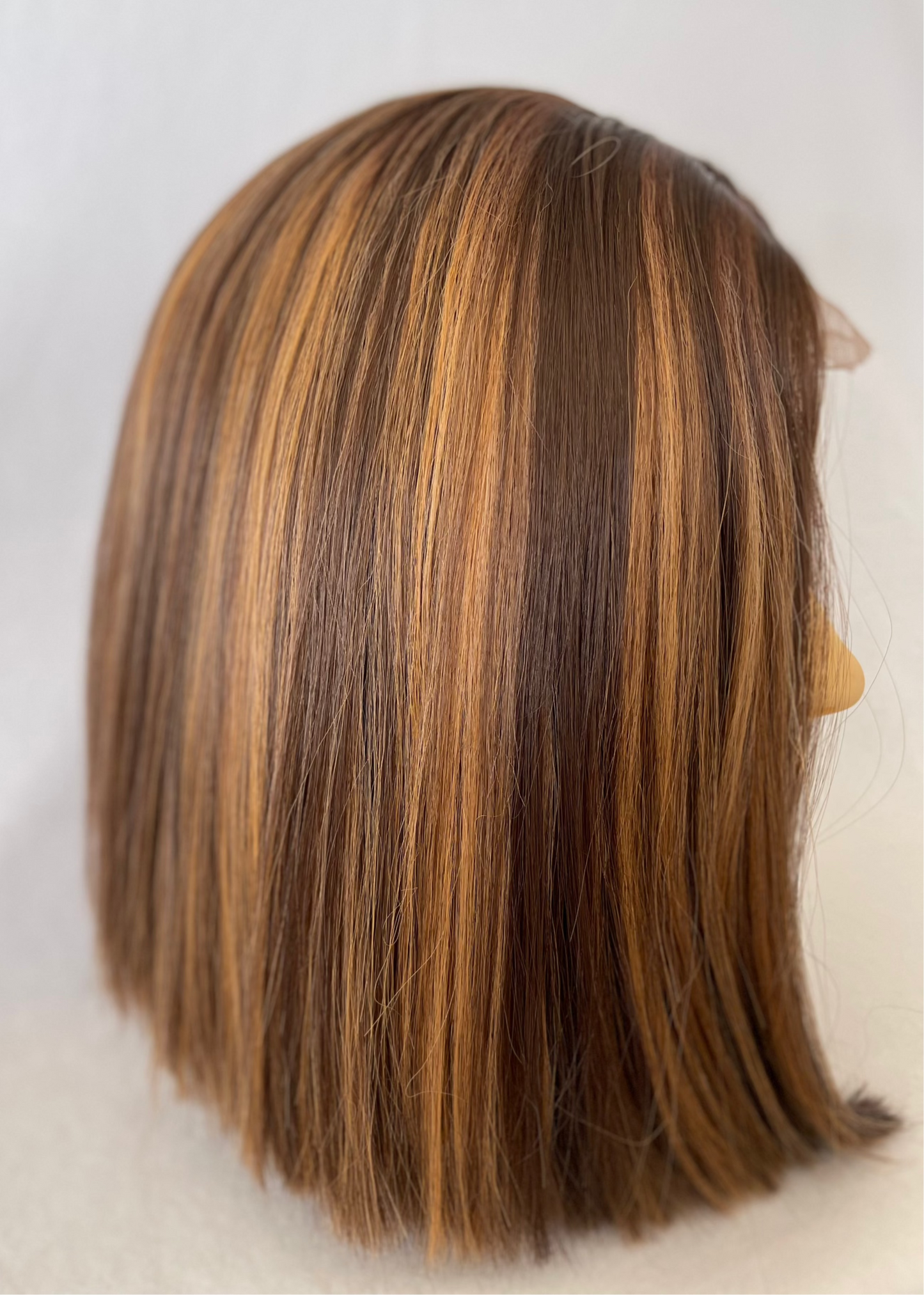 Perruque Carré Plongeant – Lace Frontal 10 pouces
